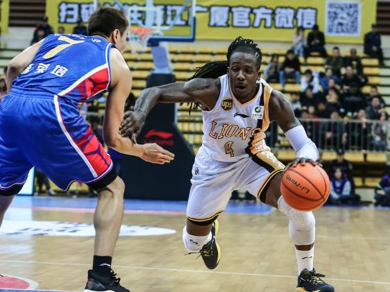 开云娱乐-包含北京首钢内部会议纪要流出：冲刺阶段更衣室发声，英超使命明确，更衣室氛围转暖的词条