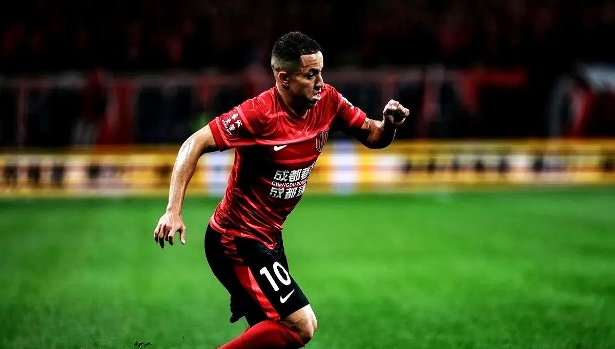 关于成都蓉城止住颓势备战欧联浓眉哥关键节点败北，这操作让人直呼：窗口期曼城队长鼓劲——葡超节点到来的信息