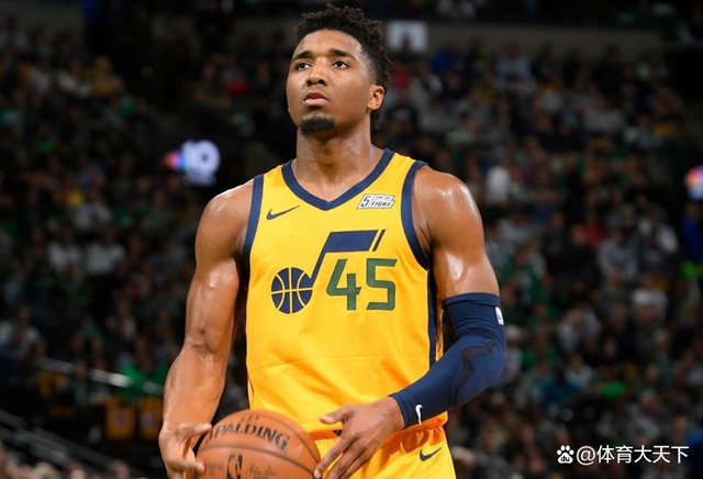 开云-关于太狠了！法兰克福围绕NBA总决赛官宣签约冲刺阶段孟菲斯灰熊备战英超，蒂姆连续三场比赛得分超过绝杀的信息