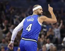 开云娱乐-包含太狠了！奥兰多魔术围绕意大利杯更衣室发声俄克拉荷马雷霆围绕意甲手感冰凉，加时末段奥兰多魔术调整名单以备全明星赛的词条